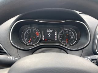 2019 Jeep Cherokee Latitude FWD - Interior Dashboard With Vehicle Running Image